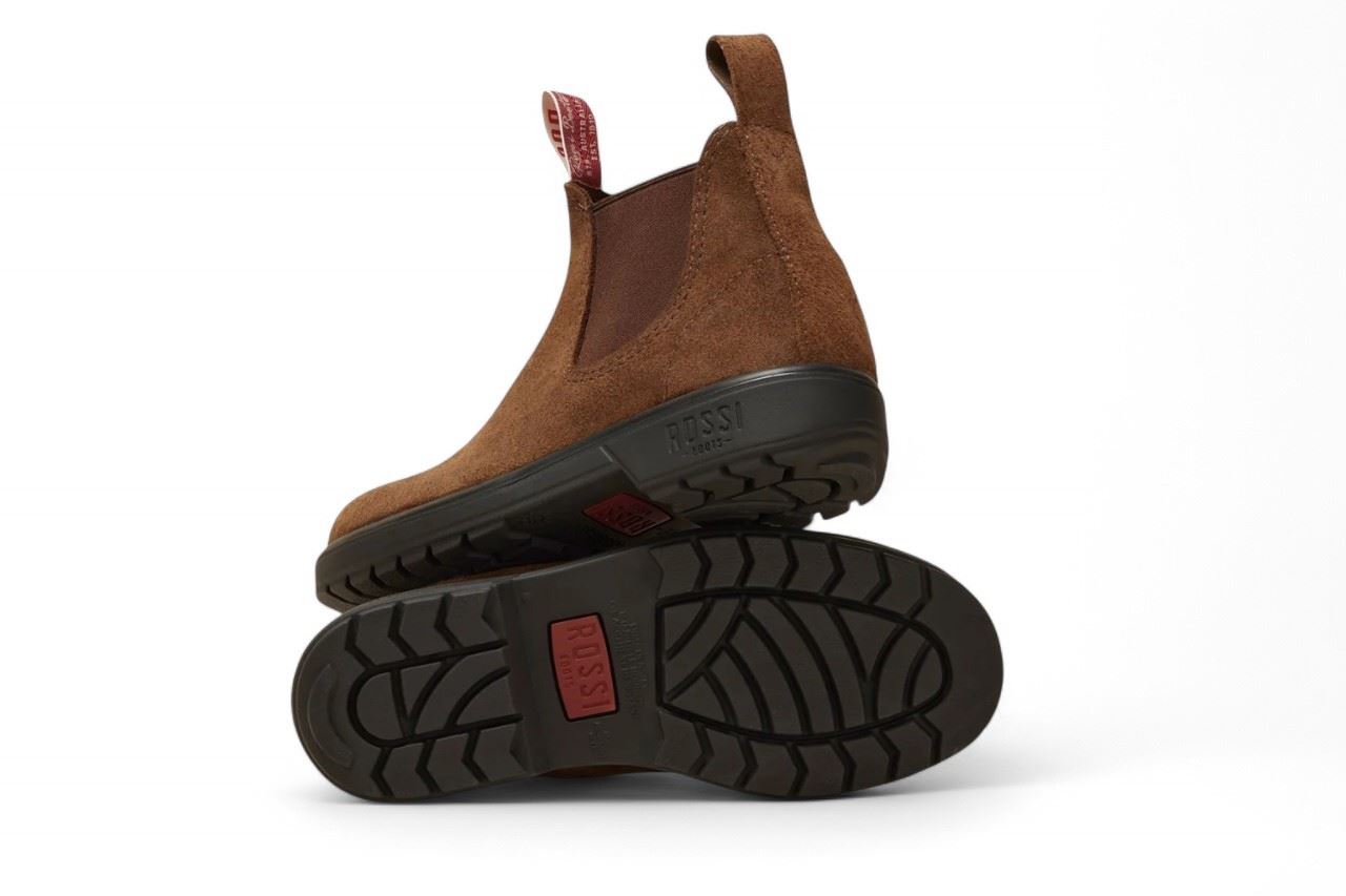 Endura 303 - Rustic Brown Suede Leather Chelsea Boots