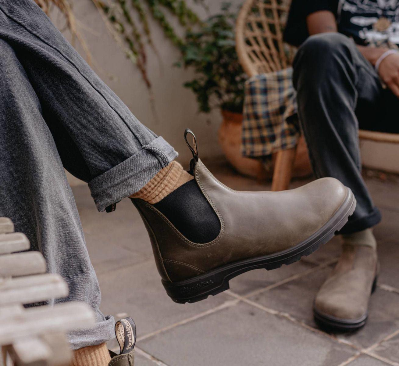 Blundstone 2052 Green Leather Chelsea Boots Olive Khaki Classic Slip On - Knighthood Store