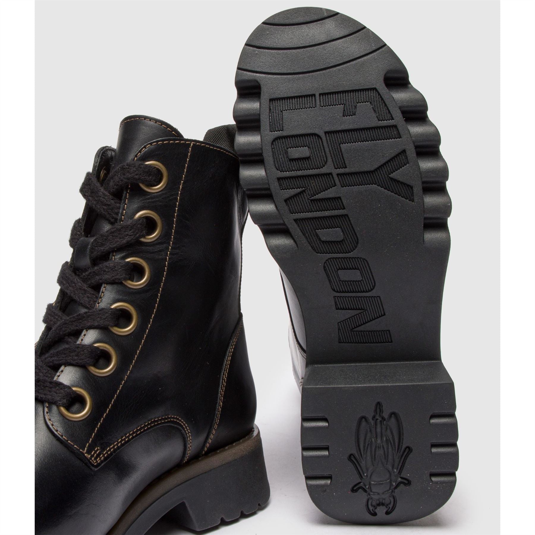 RAGI539FLY - Women's Lace Up Rug Leather Ankle Boots