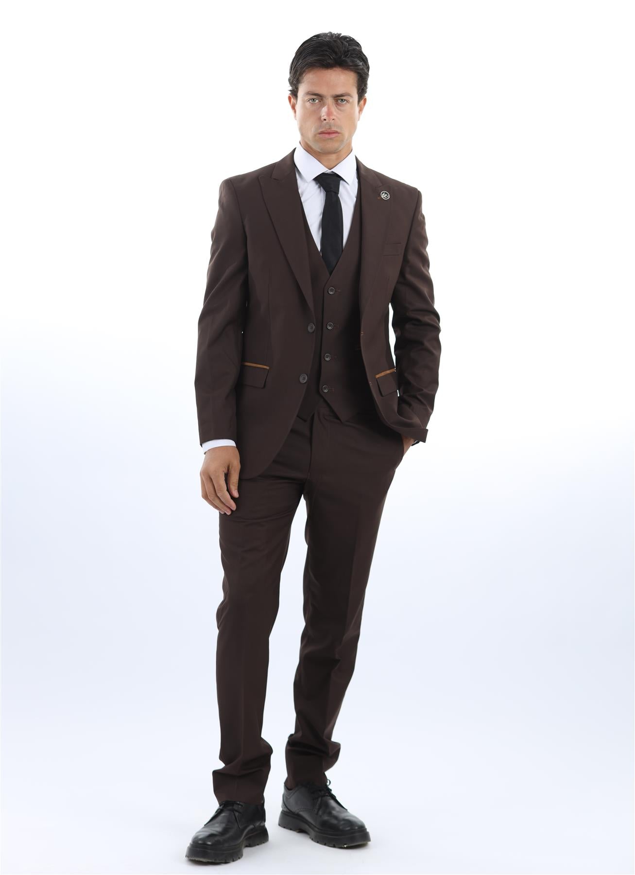 IM32 - Men's Plain Dark Brown 3 Piece Suit