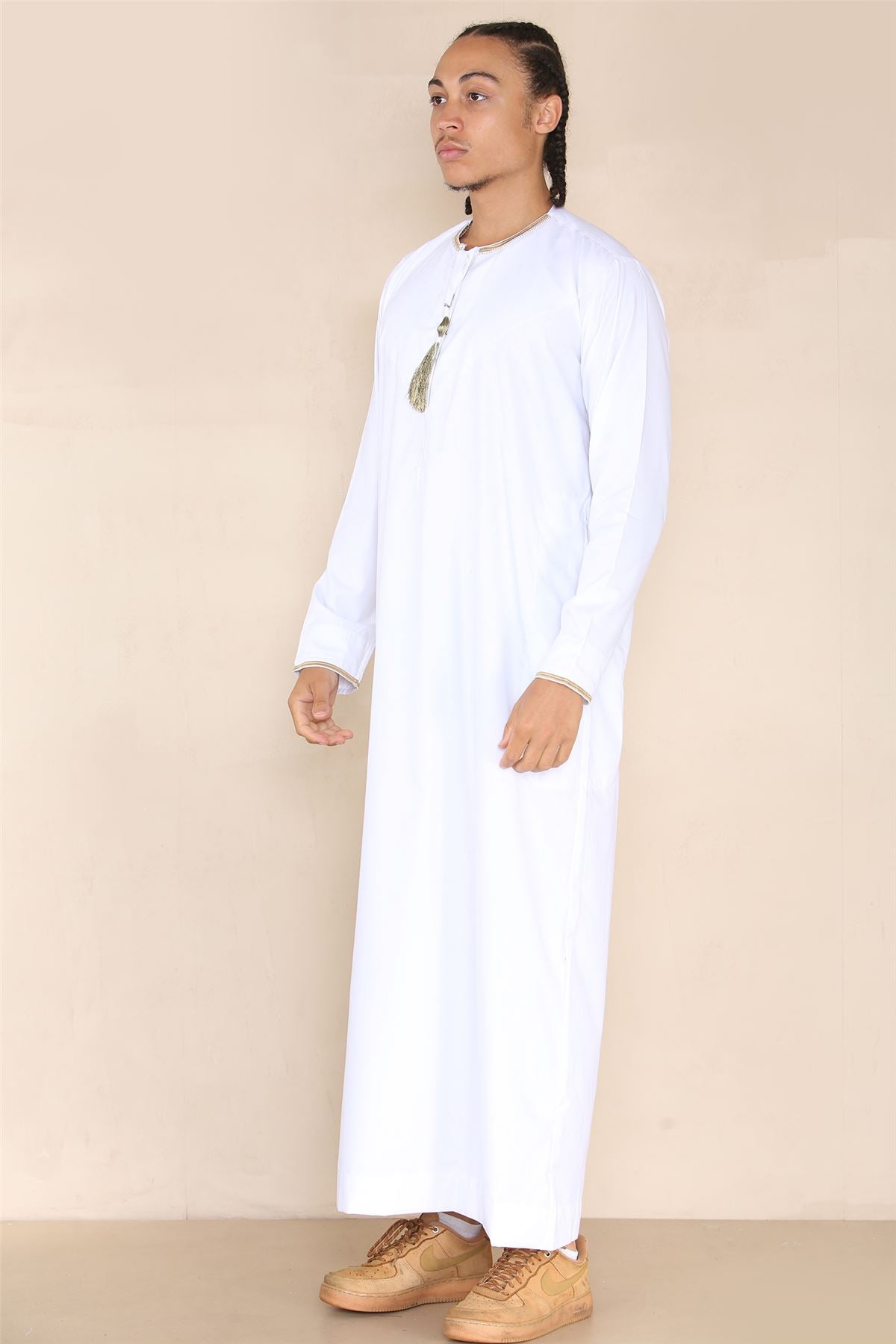 Mens Emirati Omani Thobe Jubba Islamic Clothing Muslim Kaftan Eid Robe Arab String Tassel