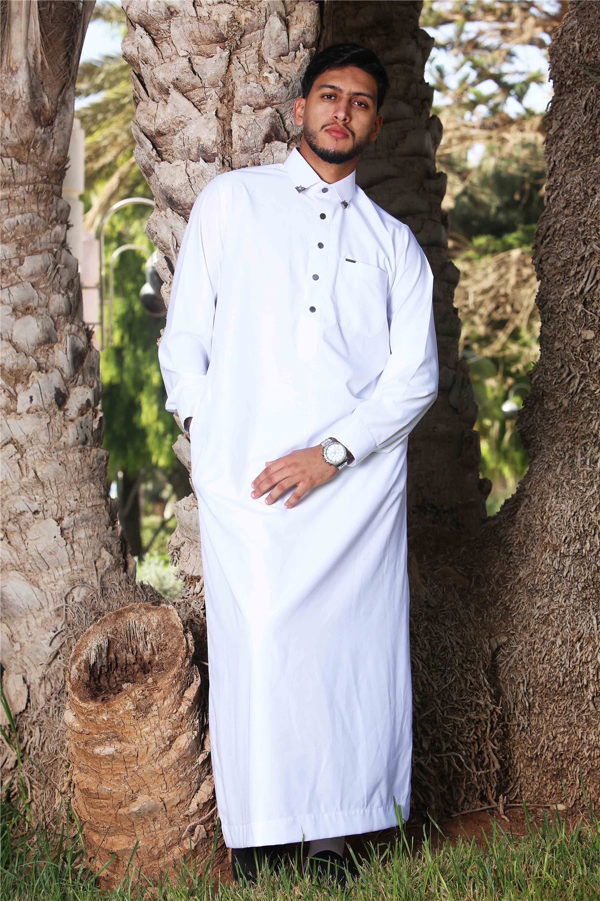 TT-004 - Men's Saudi Emirati Thobe Classic Shirt Collar