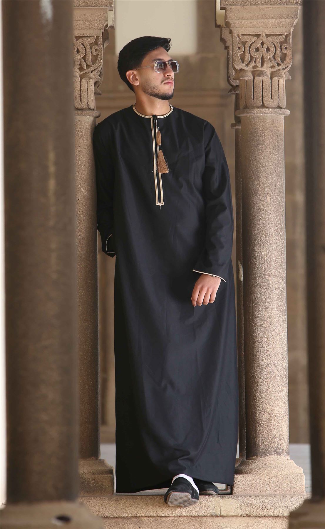 Men's Thobe Emirati Omani Jubba Islamic Clothing Muslim Kaftan Eid Robe Arab Gold Tassel Embroidery