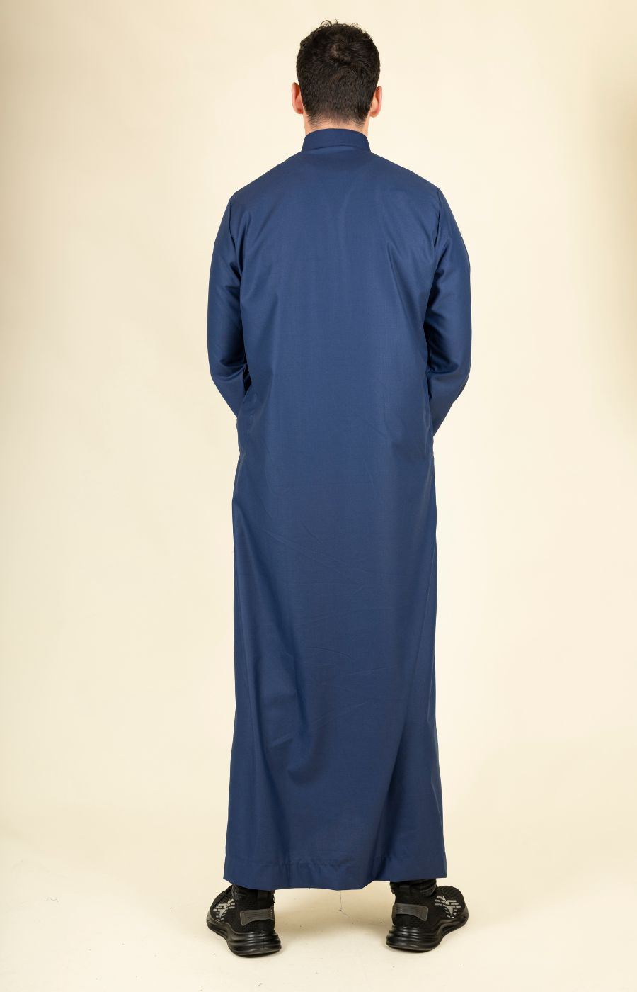 TT-004 - Men's Saudi Emirati Thobe Classic Shirt Collar