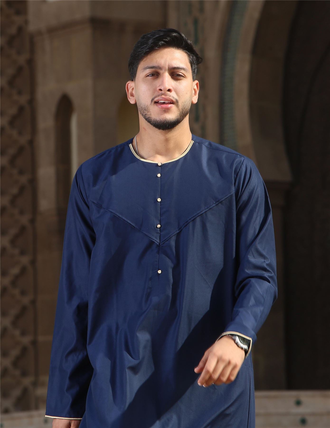 Men's Thobe Emirati Omani Jubba Islamic Clothing Muslim Kaftan Eid Robe Arab Gold Embroidery