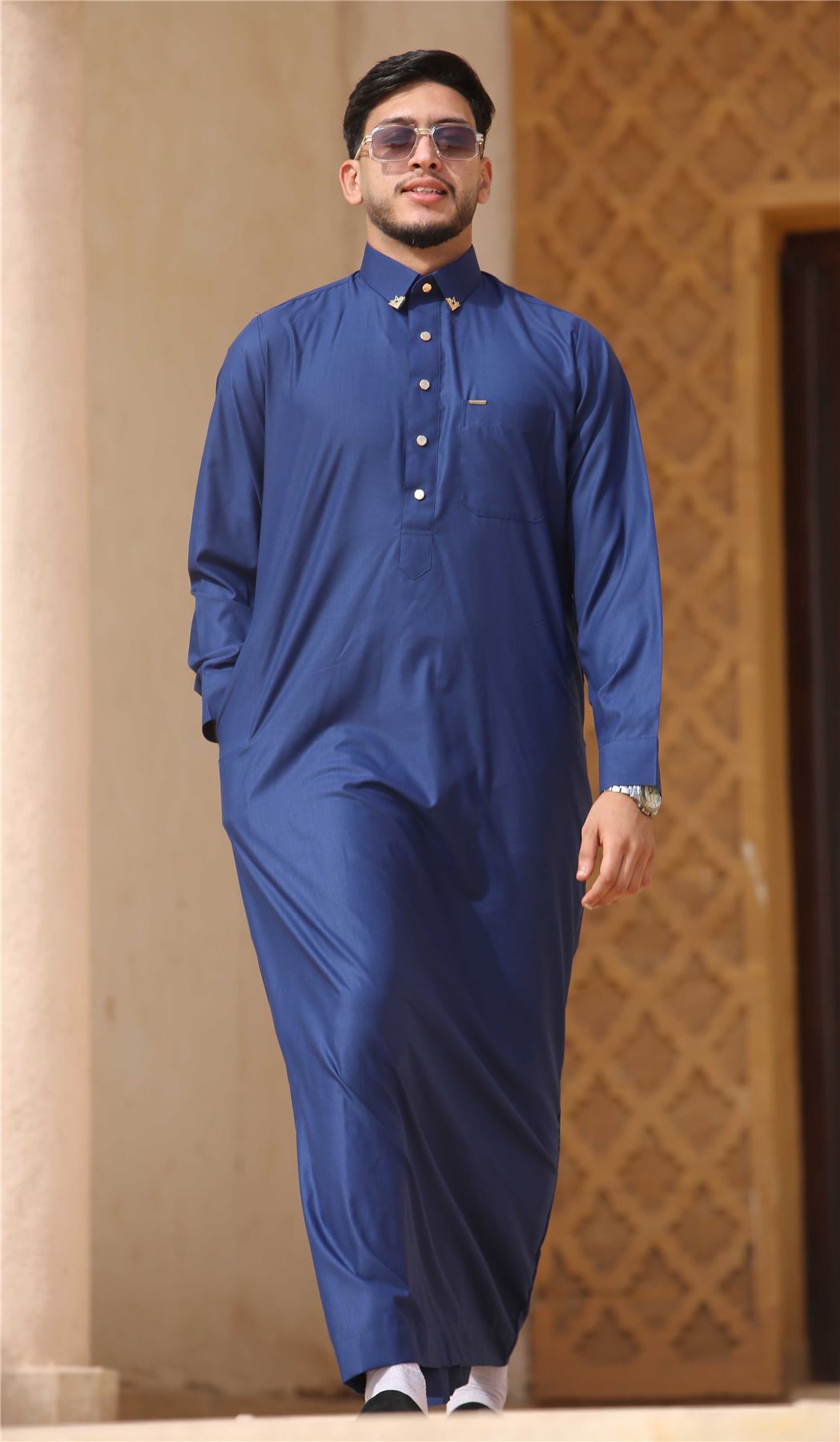 TT-004 - Men's Saudi Emirati Thobe Classic Shirt Collar