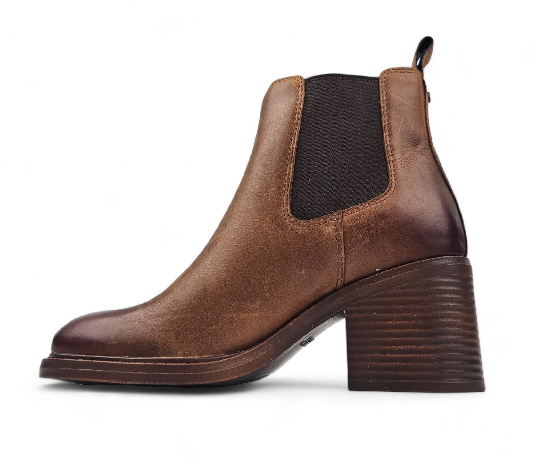Varsity - Women's Block Heel Leather Chelsea Boots
