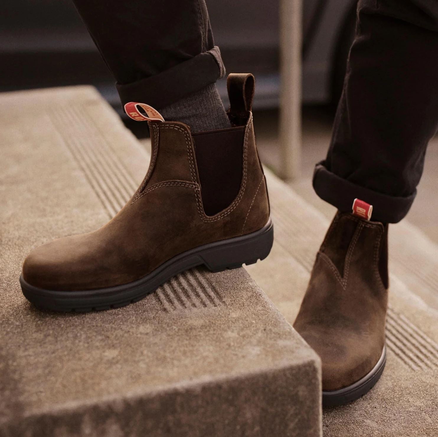 Endura 303 - Tan Brown Leather Chelsea Boots
