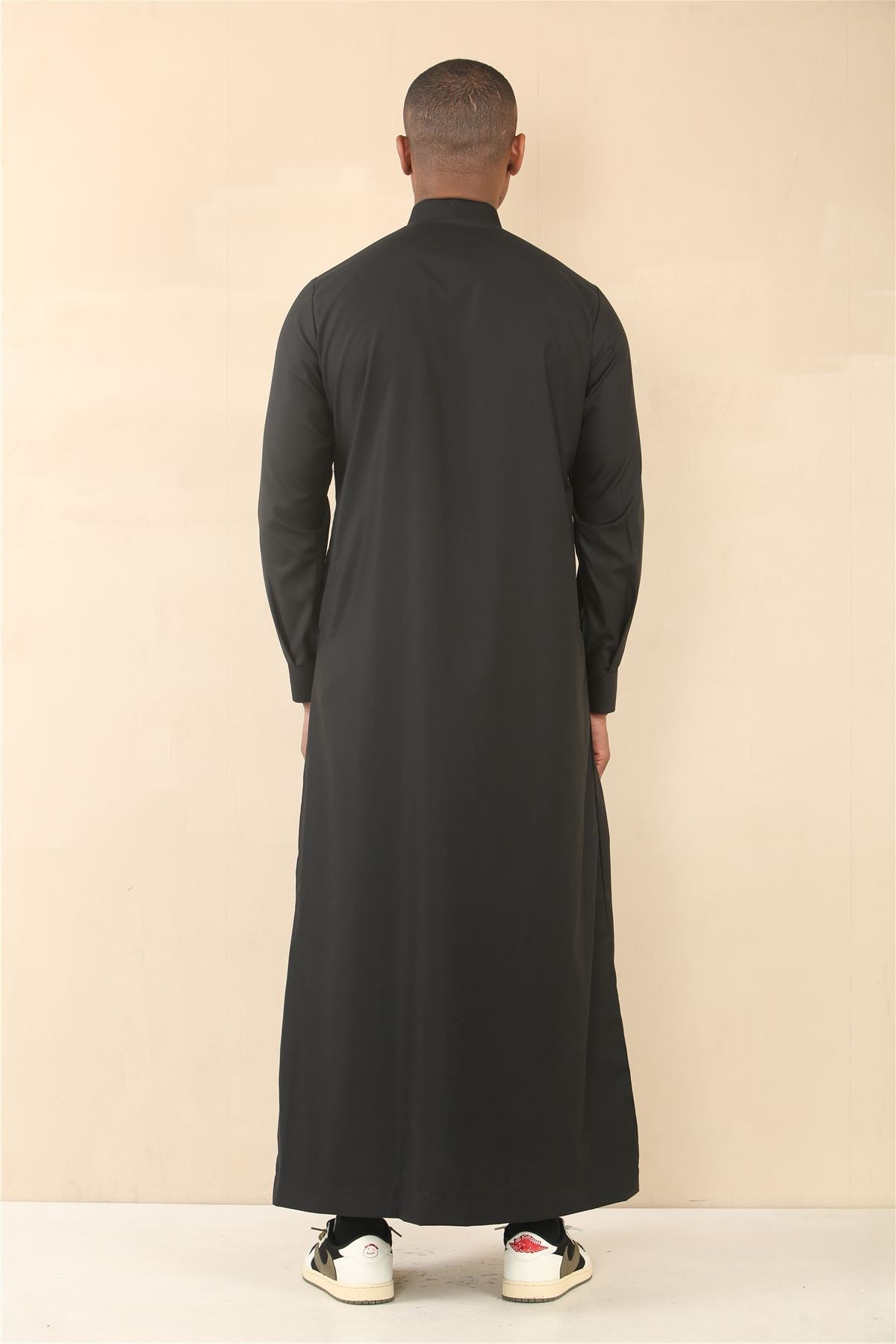 TT-004 - Men's Saudi Emirati Thobe Classic Shirt Collar