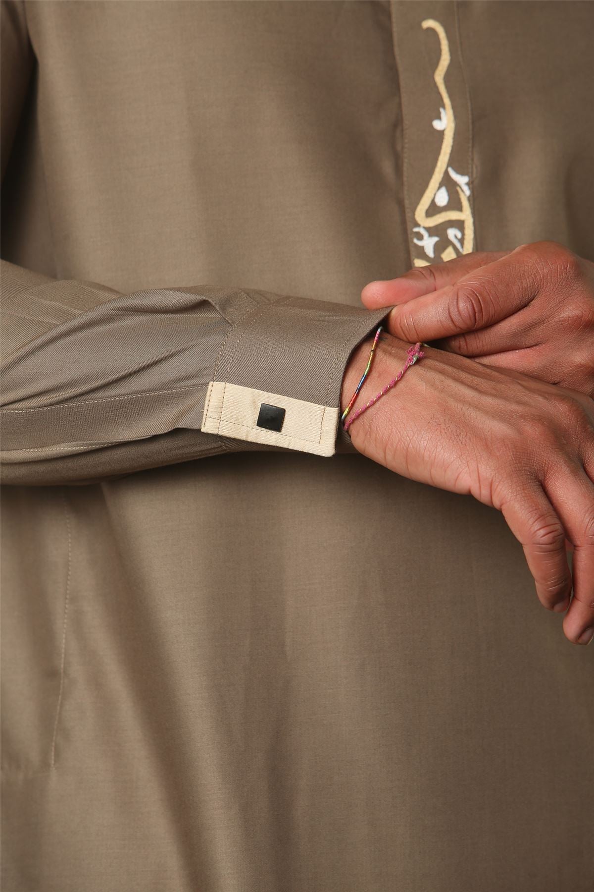 Men's Thobe Jubba Nehru Round Collar Islamic Clothing Muslim Kaftan Embroidery Eid Robe Saudi