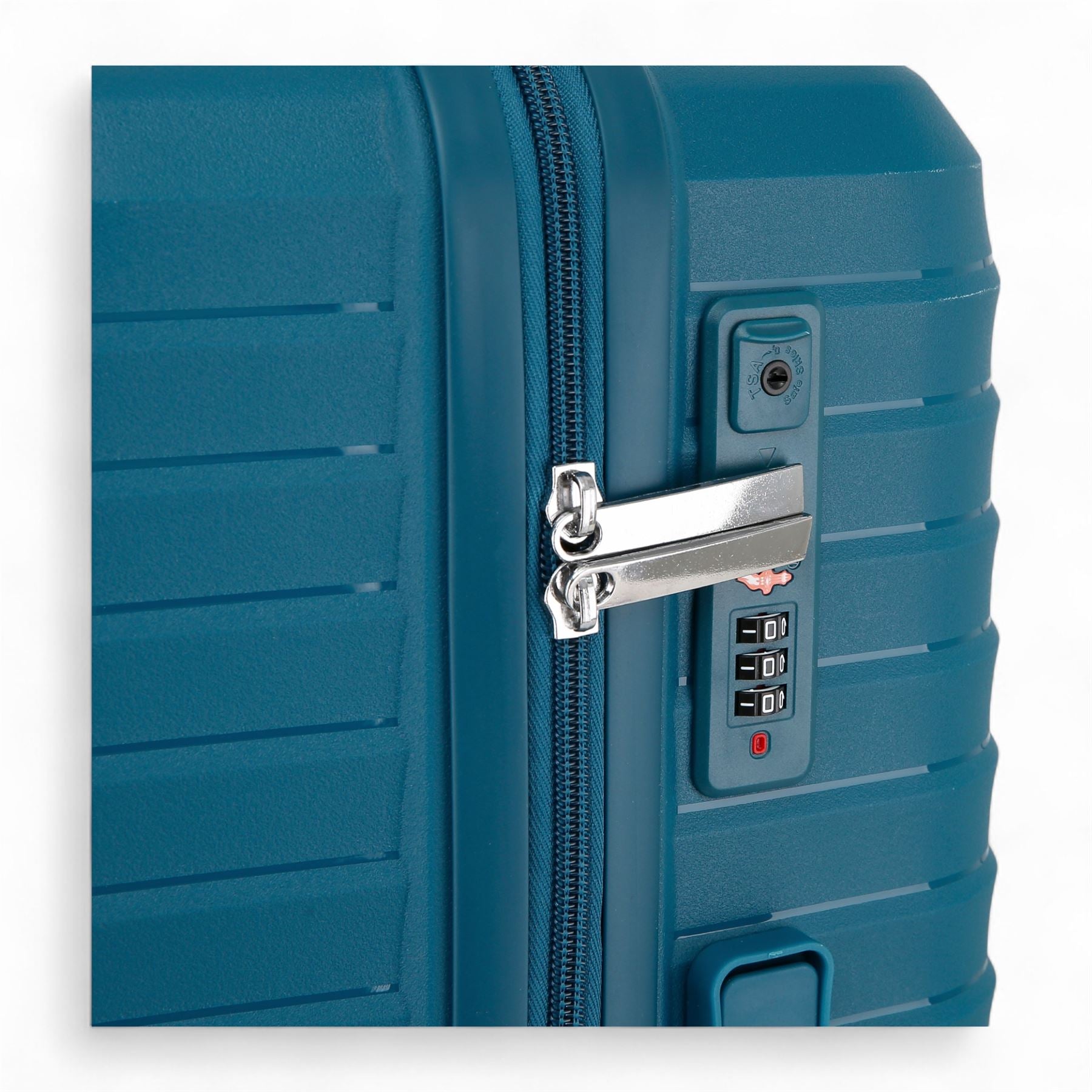 Hard Shell Suitcase Travel Set Durable Polypropylene Luggage