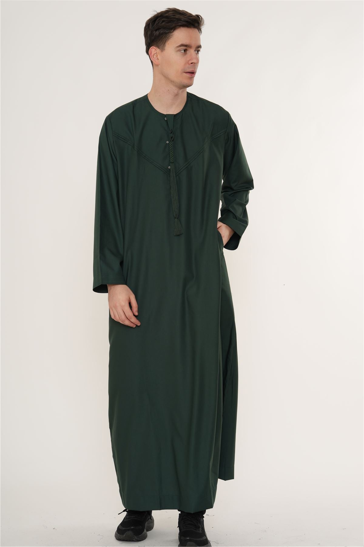 HM11 - Men's Emirati Omani Bobble Button Thobe