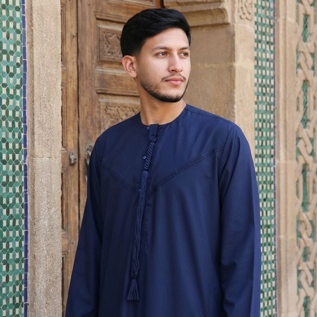 HM11 - Men's Emirati Omani Bobble Button Thobe