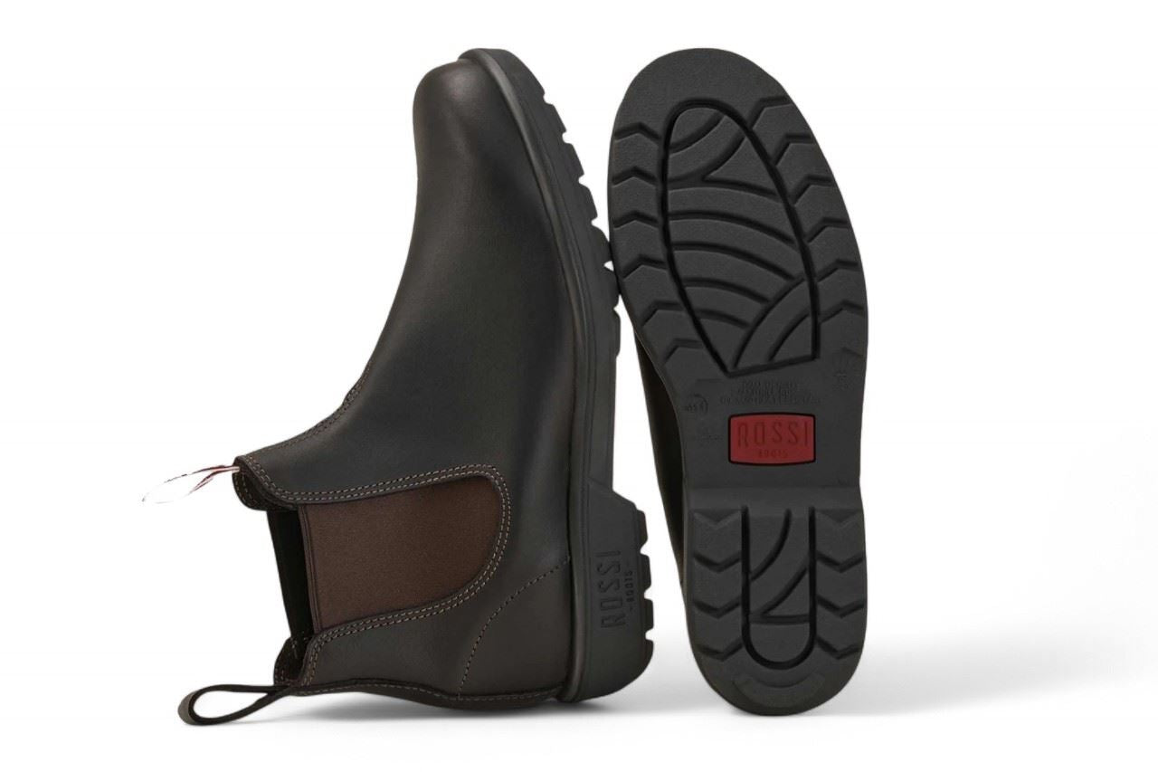 Endura 303 - Brown Leather Chelsea Boots