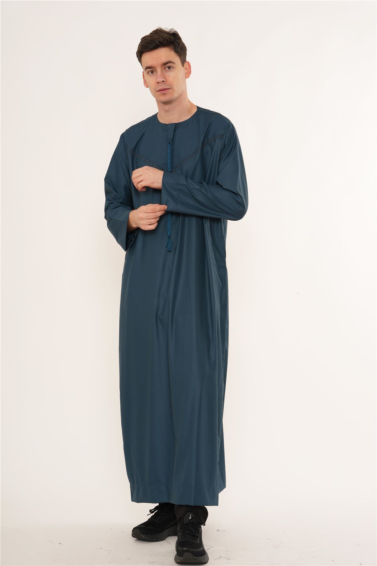 TT-008 - Men's Emirati Omani Arab Tassel Thobe