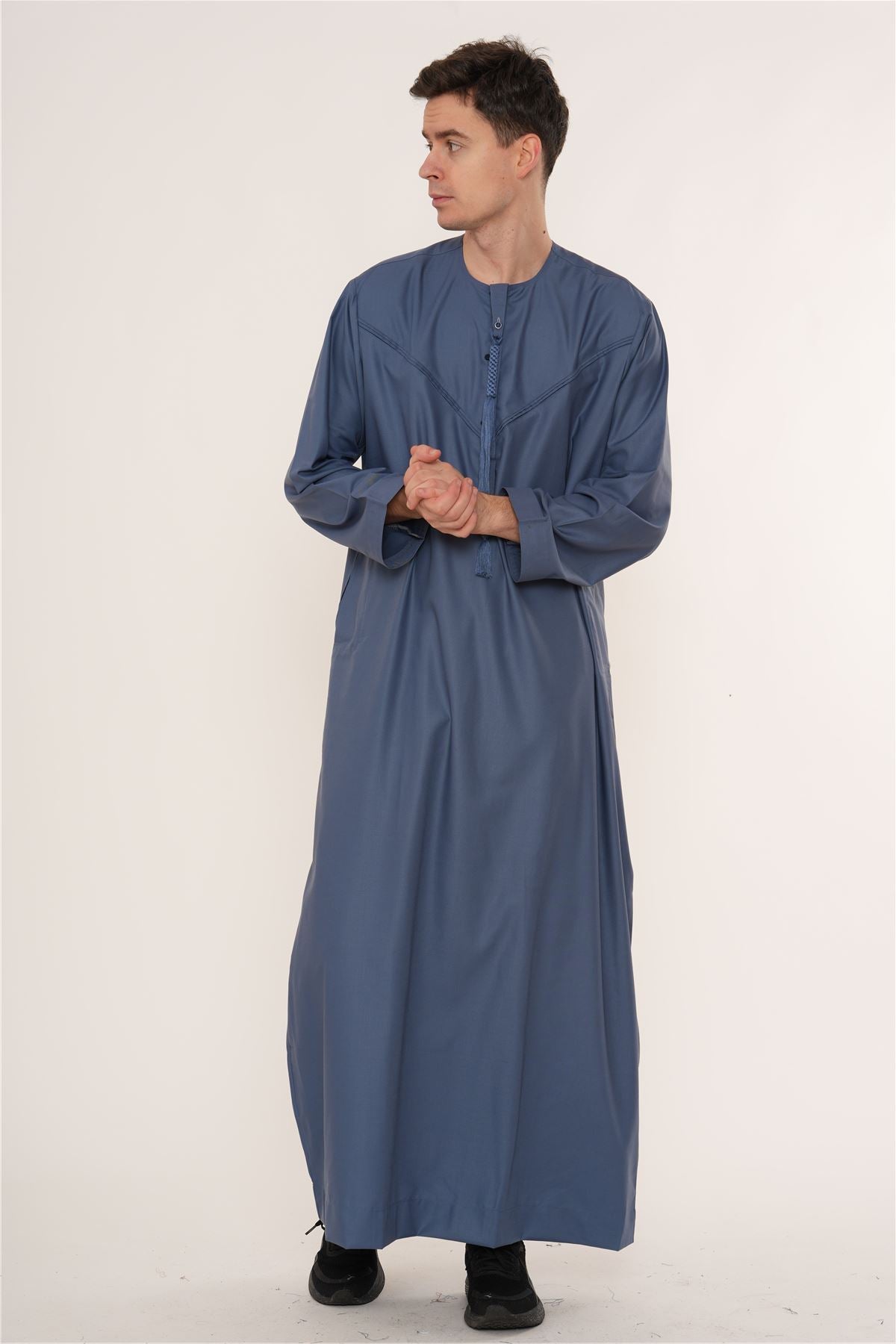 HM11 - Men's Emirati Omani Bobble Button Thobe