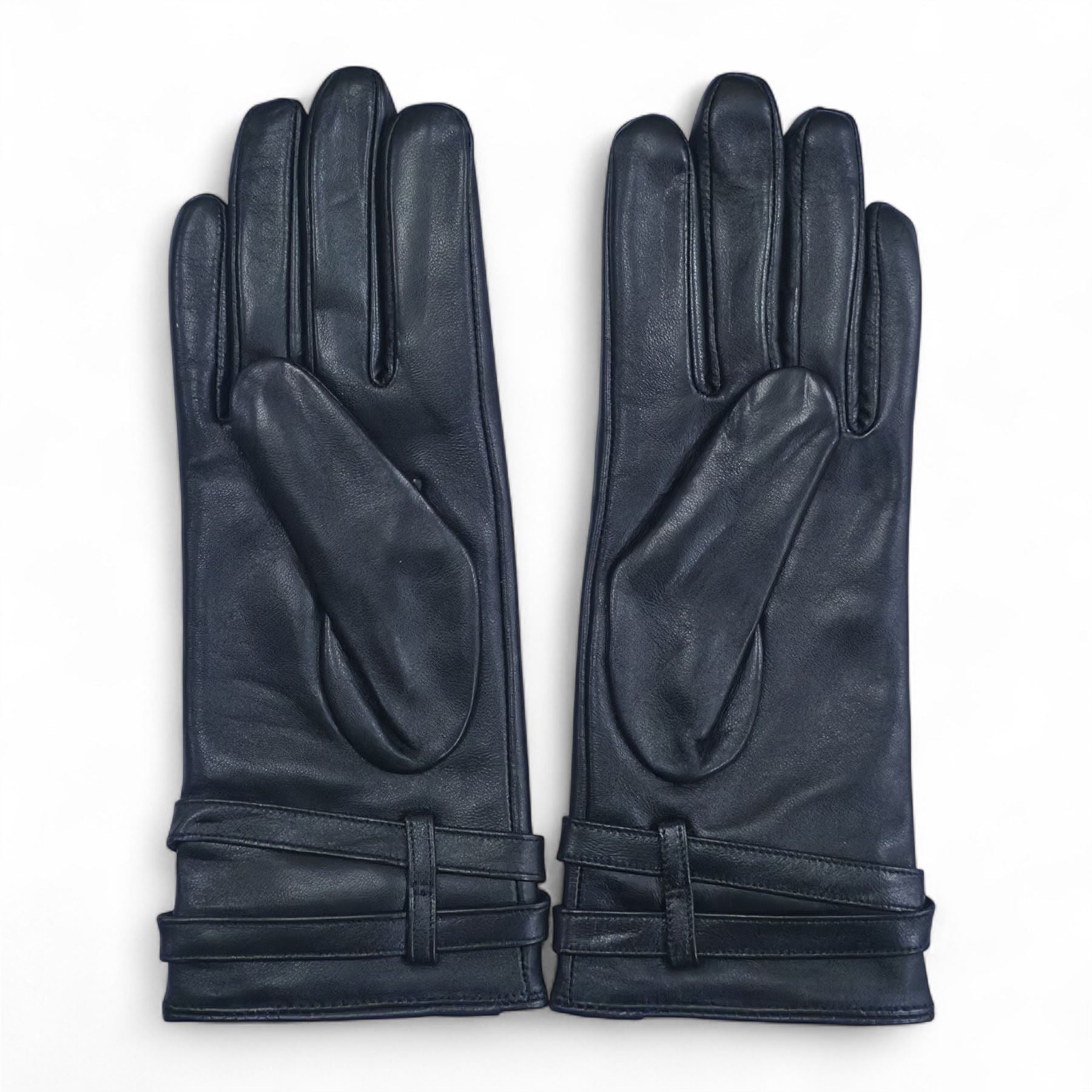 Women's Genuine Leather Adjustable Wrist Buckle Gloves