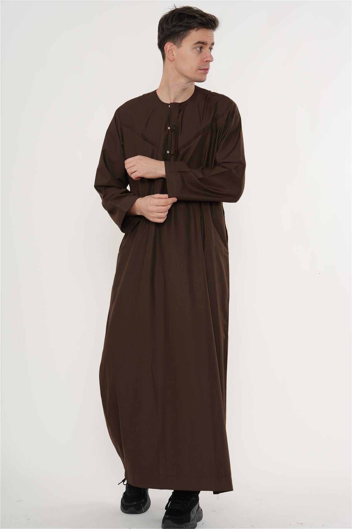 HM11 - Men's Emirati Omani Bobble Button Thobe
