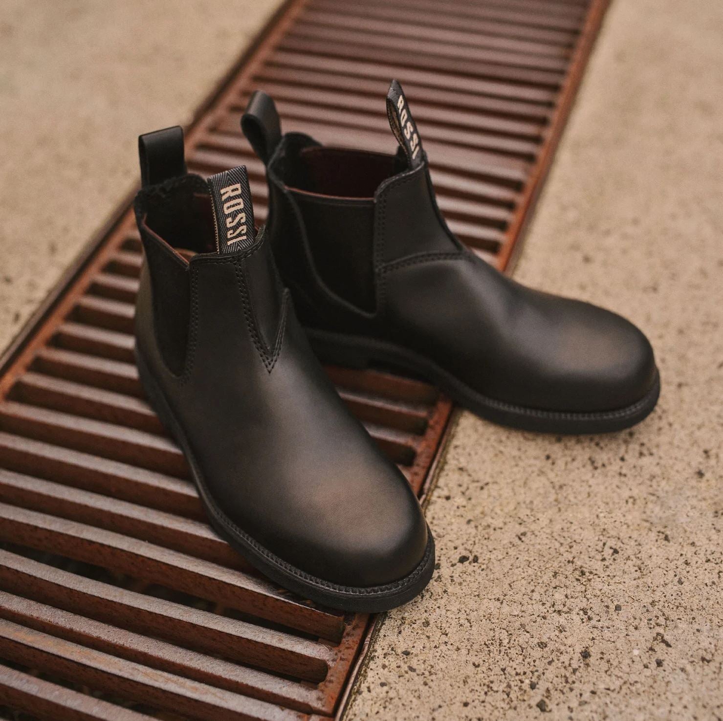 Booma 607 - Black Leather Chelsea Boots
