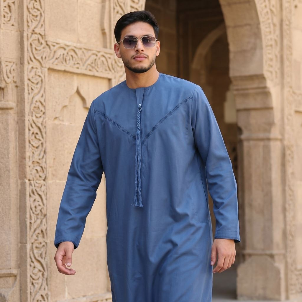 HM10 - Men's  Emirati Omani Zipped Embroidery Thobe
