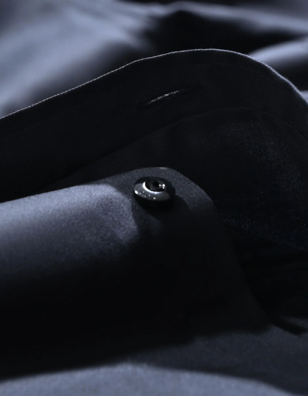 Men's Easy Iron Plain Black Dress Shirt