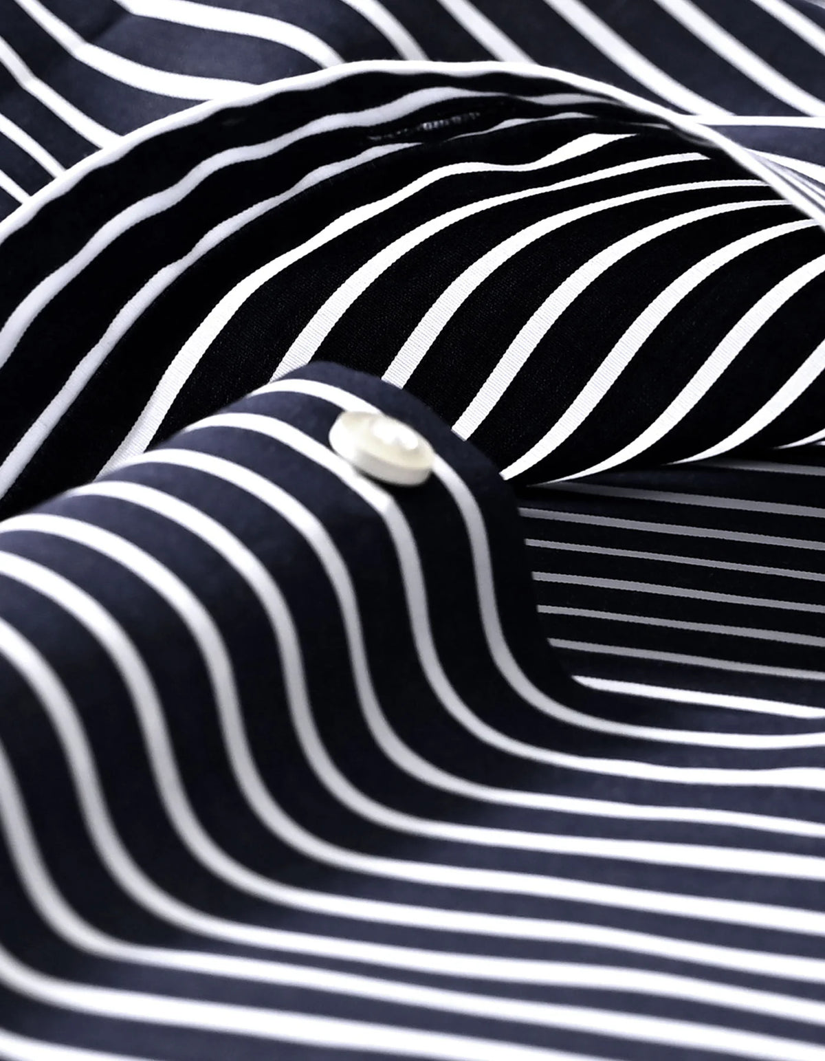 Men's Contrast Collar Striped Navy Formal Shirt