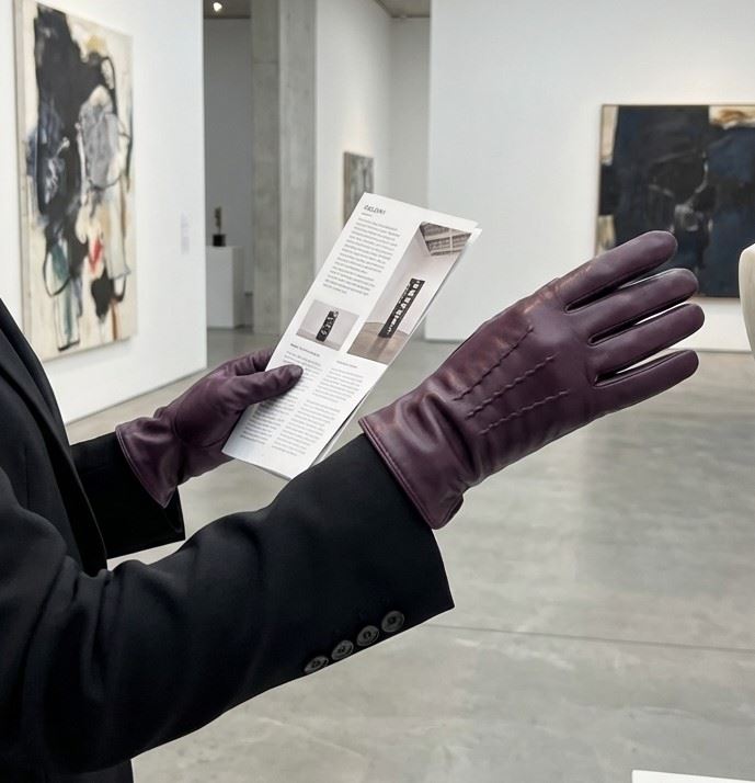 Women’s Genuine Leather Wool Lined Touchscreen Gloves