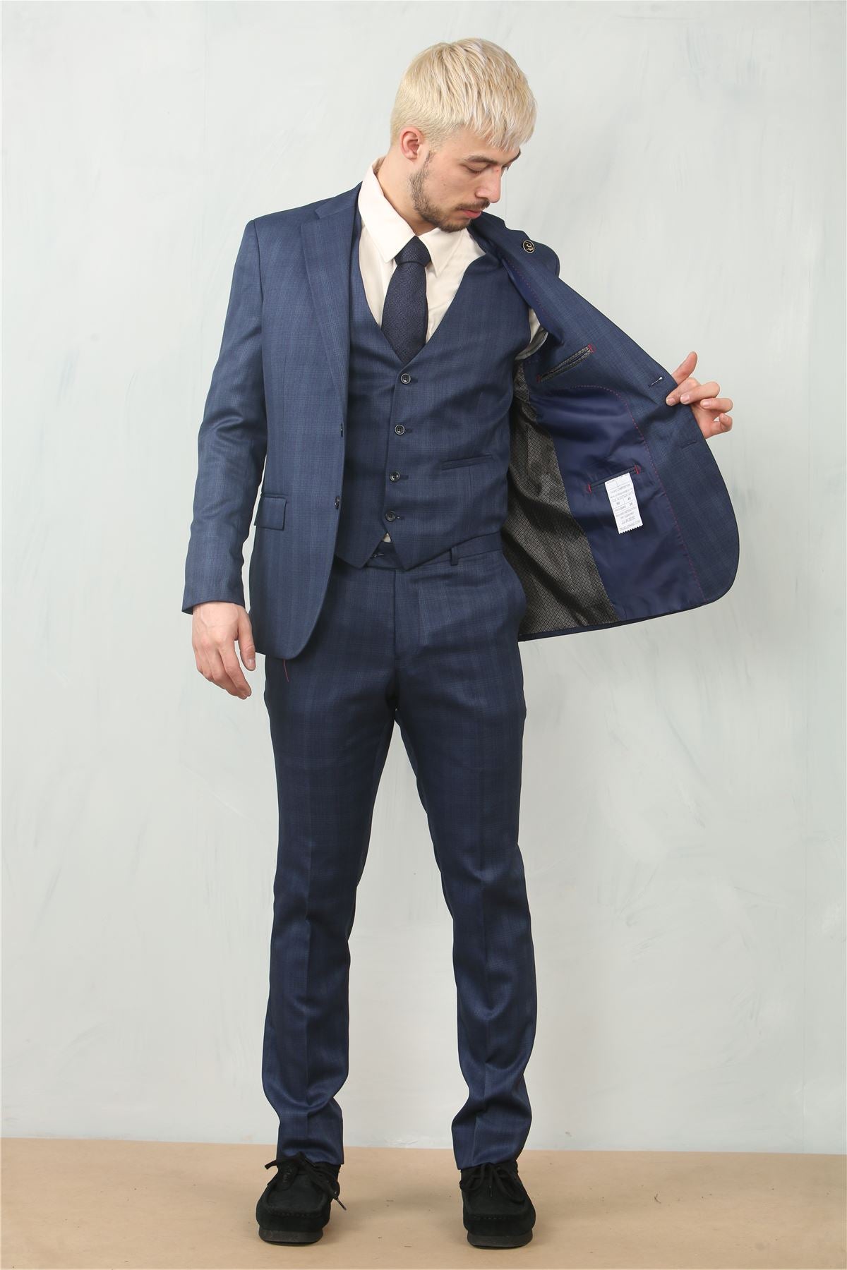 IM31 - Men's Blue 3 Piece Prince Of Wales Check Suit