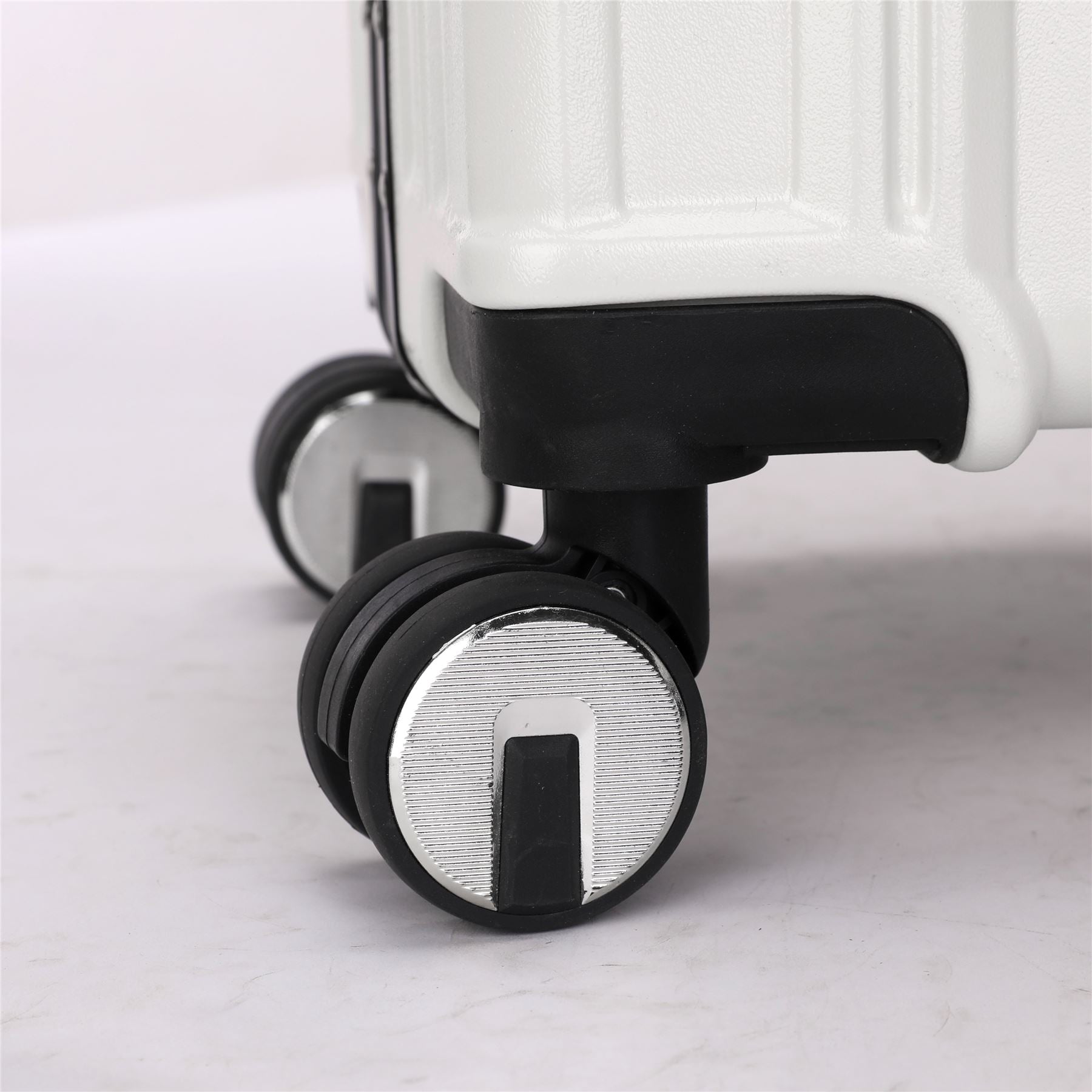 Robust Hard Shell Luggage 8 Wheel Suitcase Set