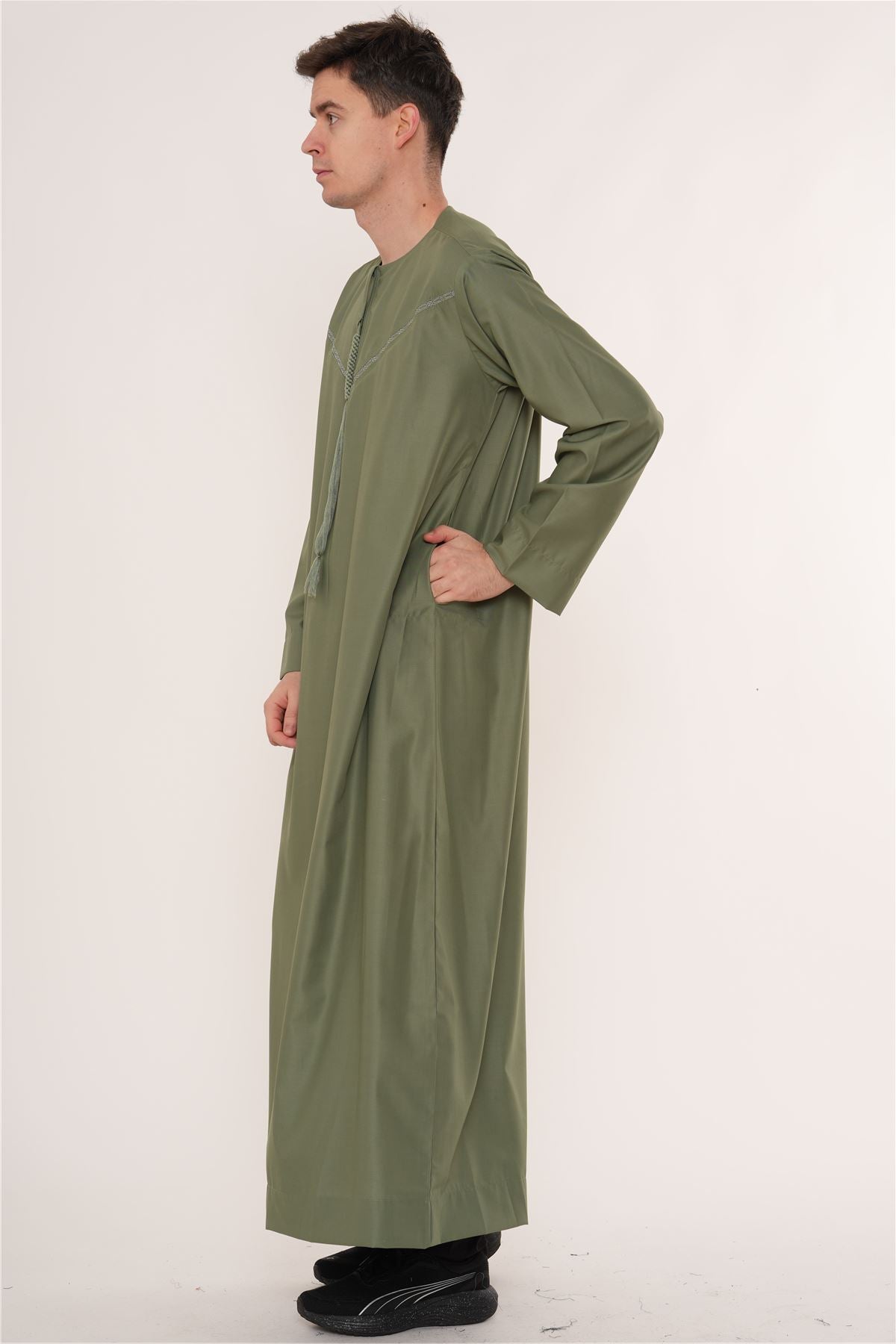 TT-008 - Men's Emirati Omani Arab Tassel Thobe