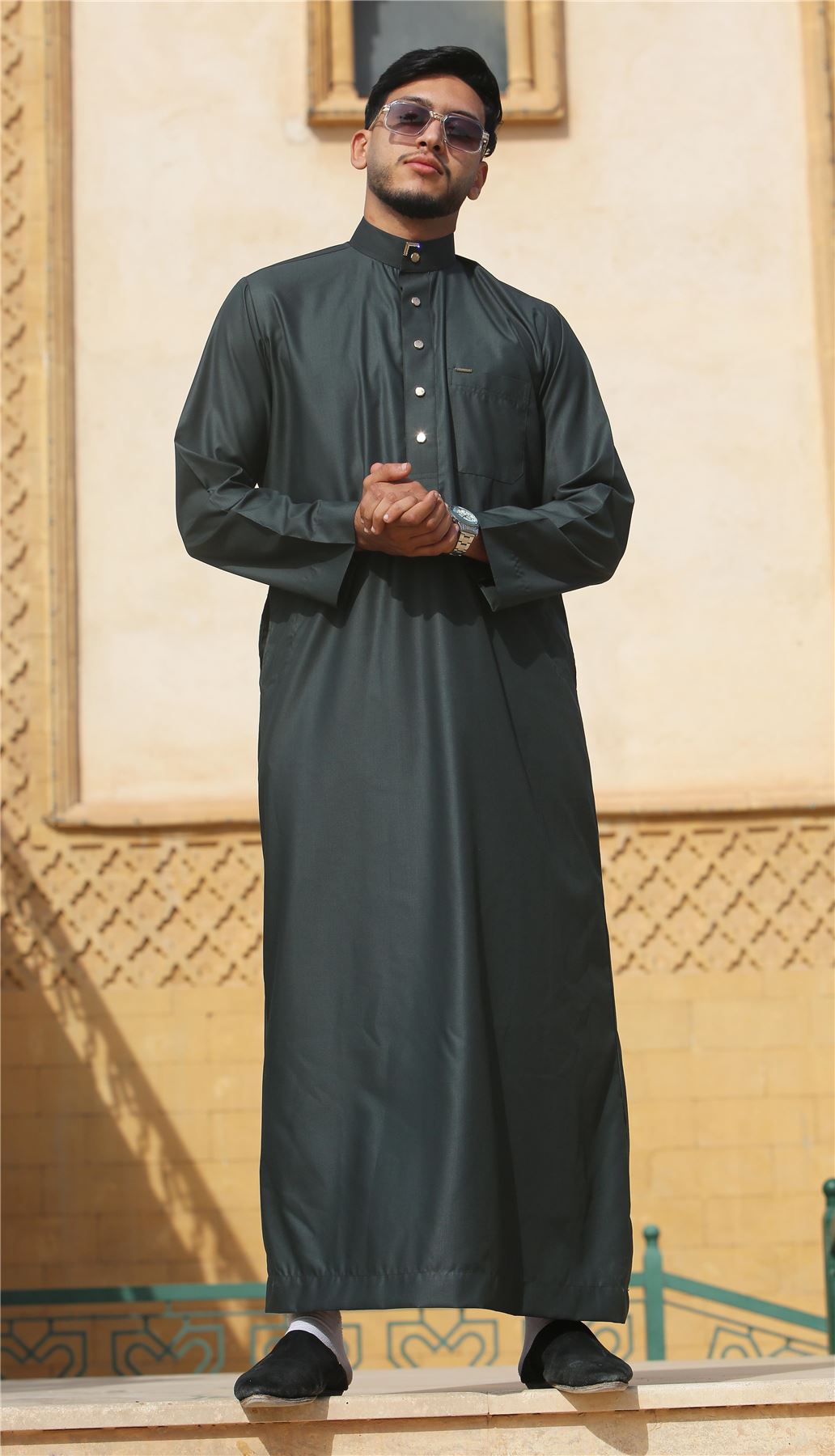 TT-005 - Men's Saudi Emirati Thobe Arab Nehru High Collar