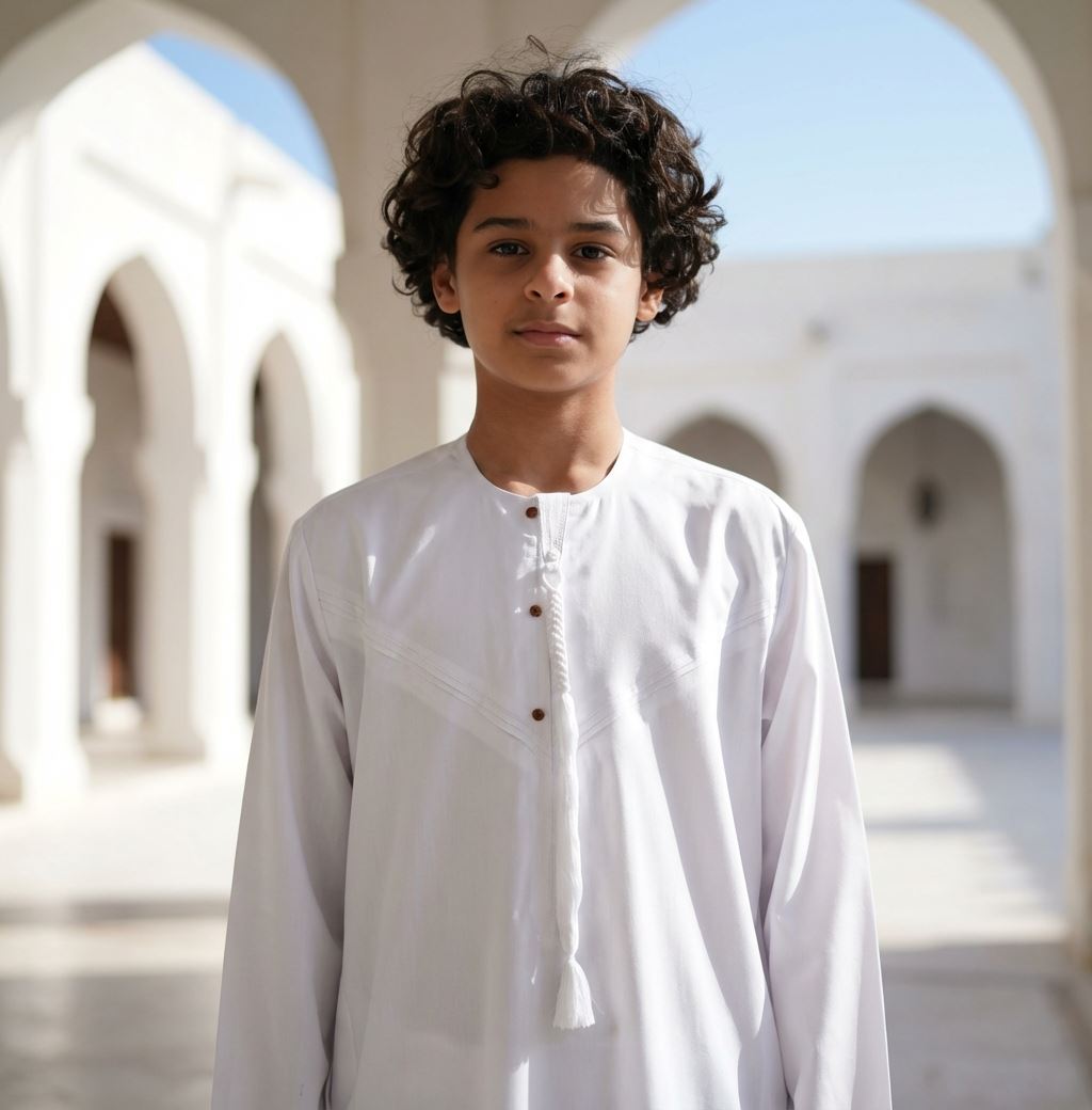HM11 - Boy's Thobe Emirati Omani Bobble Button String Tassel