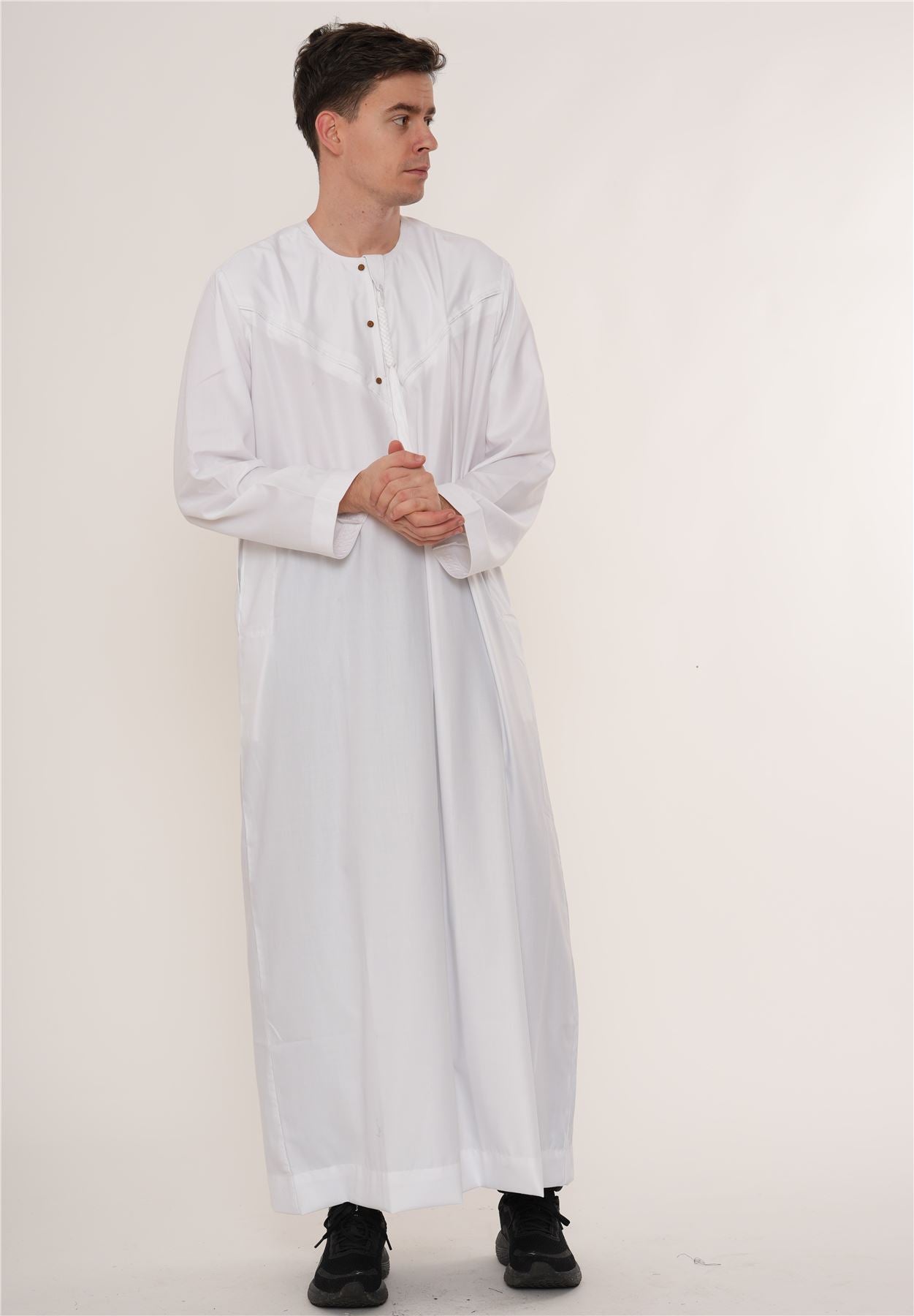 HM11 - Men's Emirati Omani Bobble Button Thobe