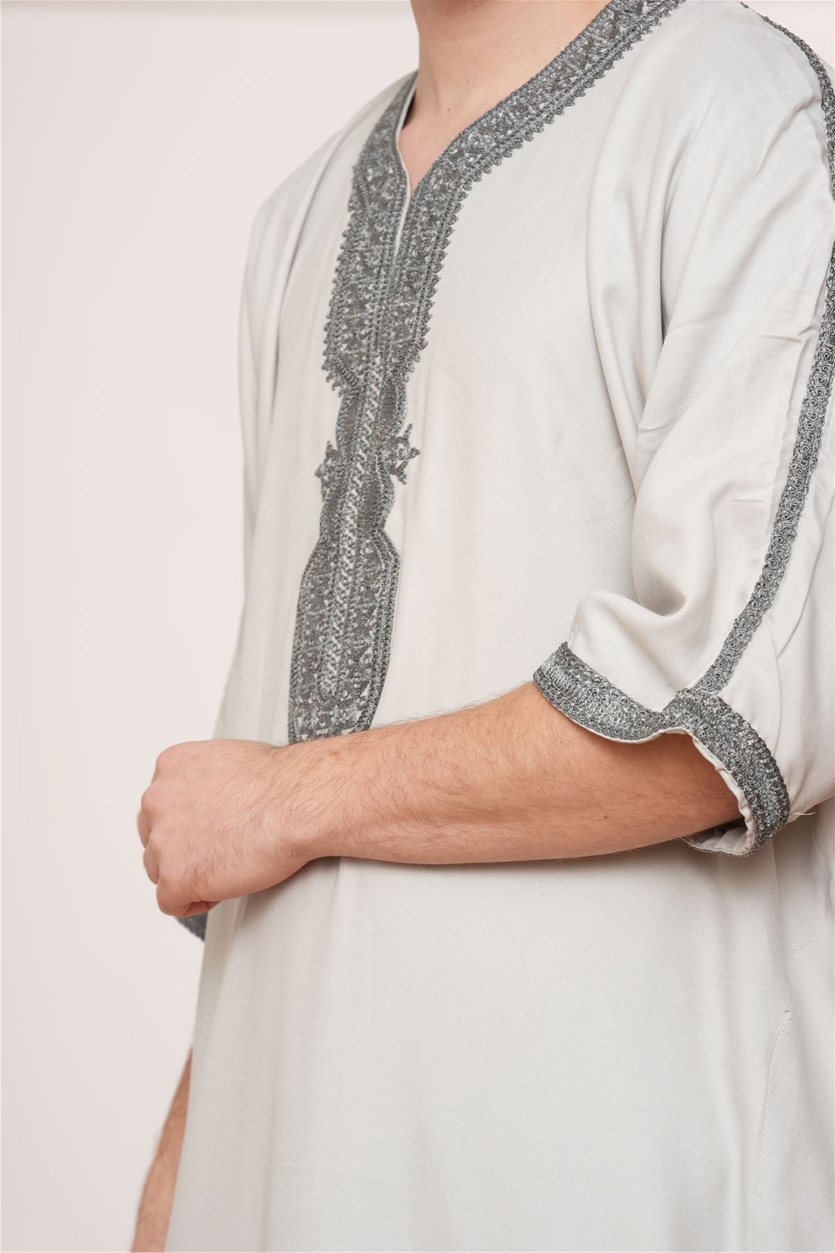 Men's Half Sleeve Embroidery Moroccan Thobe