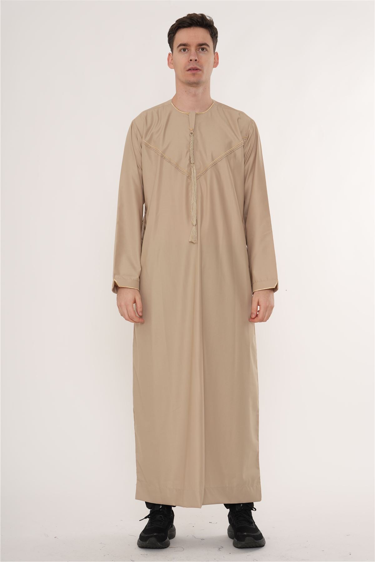 TT-007 - Men's Emirati Omani Gold Embroidery Thobe