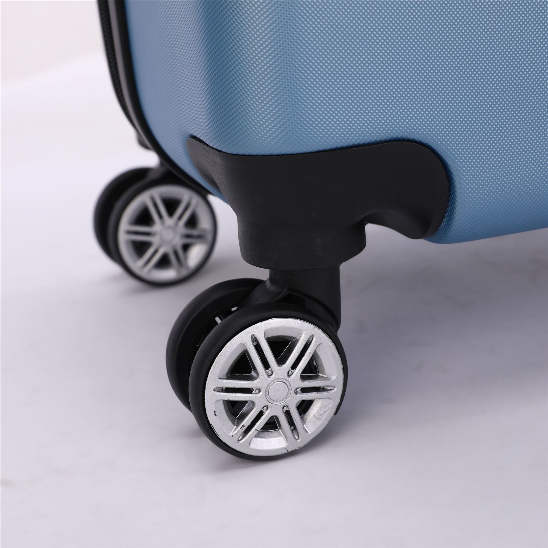 Hard Shell Modern 4-Wheel Luggage Suitcase Set