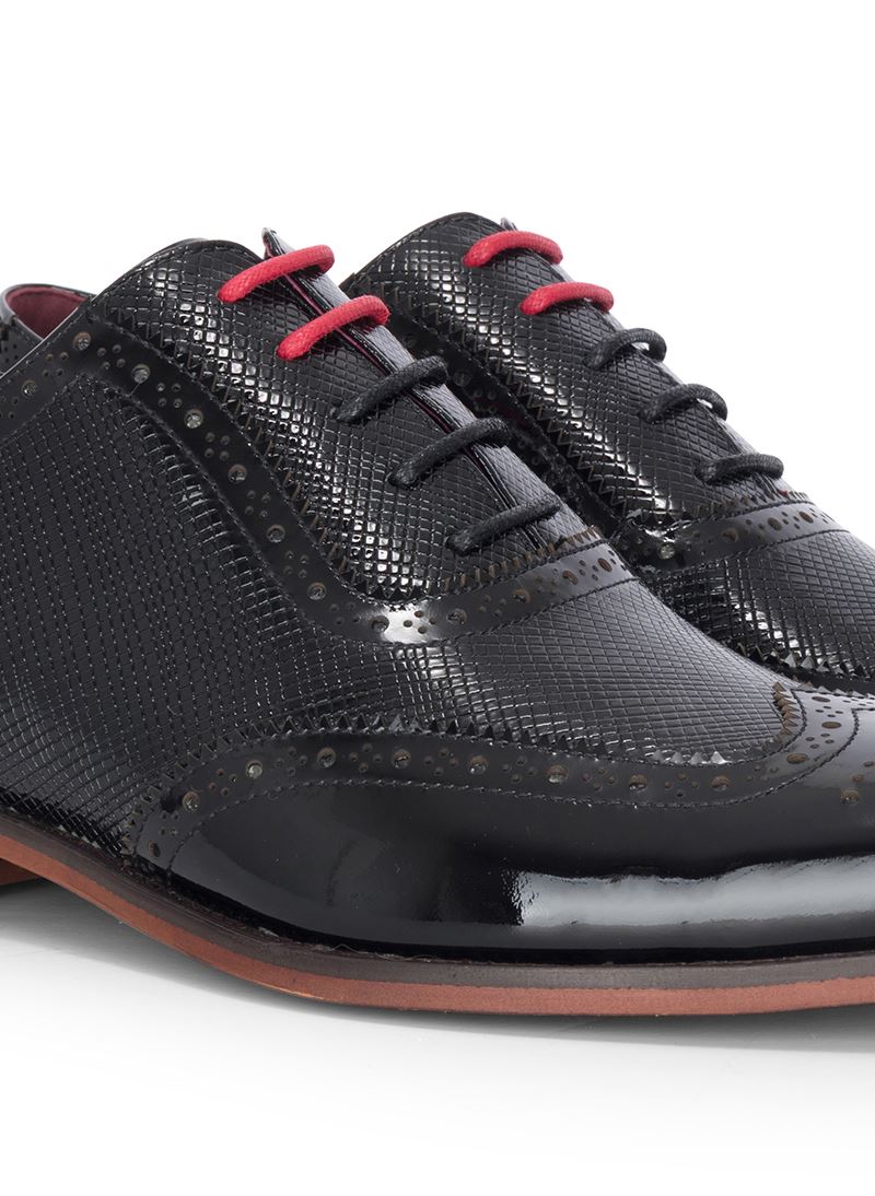 Flynn - Men's Black Patent Leather Brogue Shoes