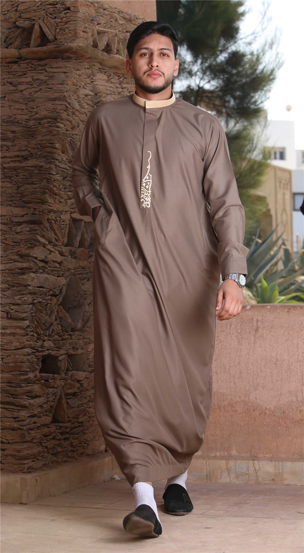 Men's Thobe Jubba Nehru Round Collar Islamic Clothing Muslim Kaftan Embroidery Eid Robe Saudi
