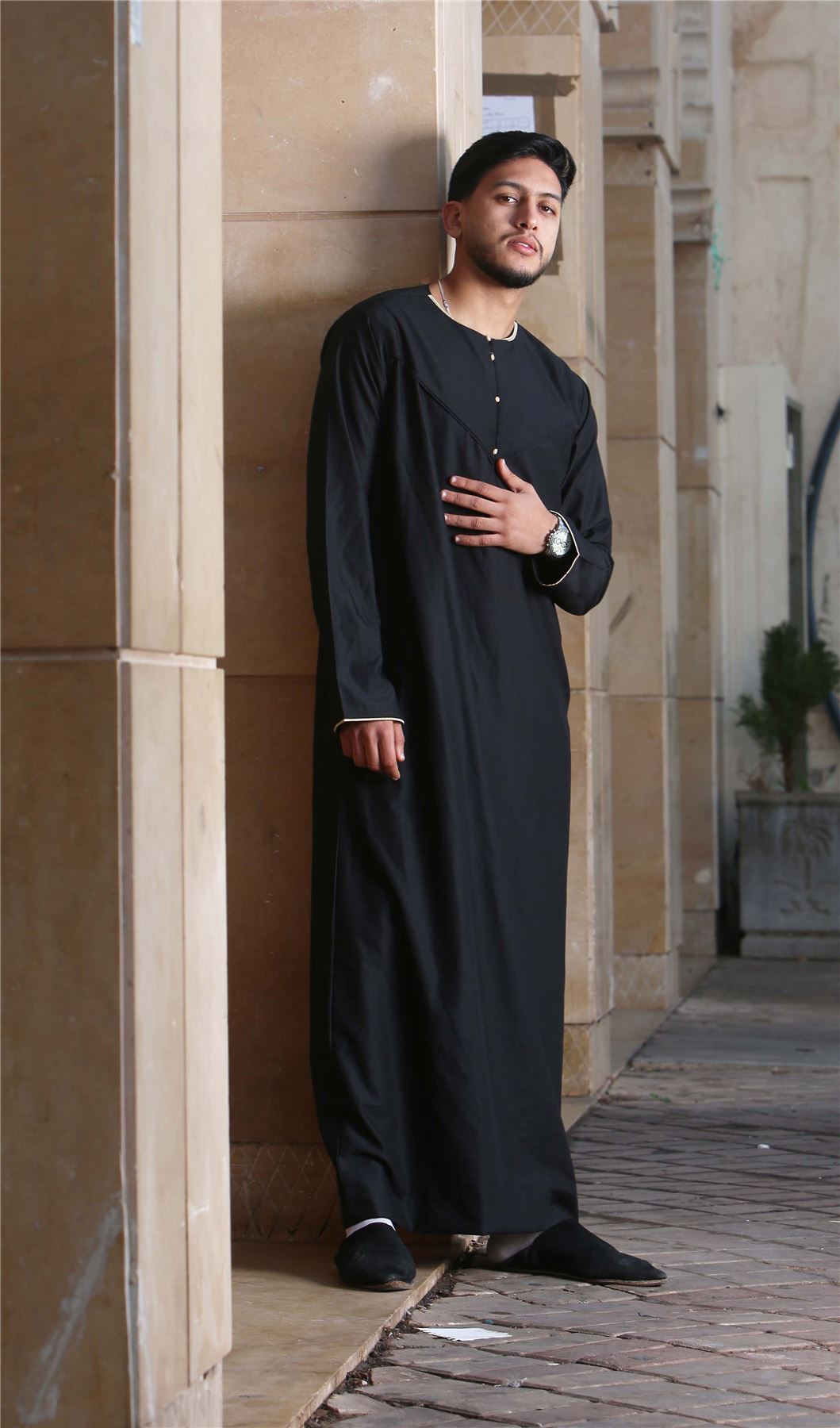 Men's Thobe Emirati Omani Jubba Islamic Clothing Muslim Kaftan Eid Robe Arab Gold Embroidery