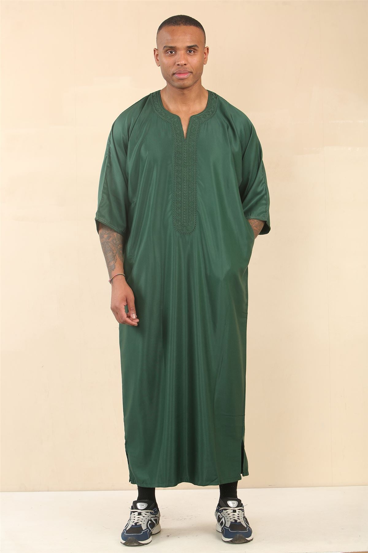 Men's Moroccan Thobe Gandoura Short Sleeve Jubba Kaftan Eid Robe Arab Embroidery