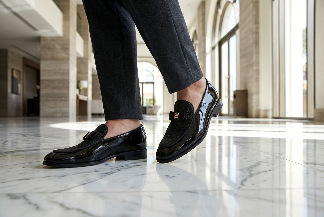 Men’s Formal Dress Loafers Patent PU Leather Textured Front Iconic Buckle Bow Modern Slip-On Shoes