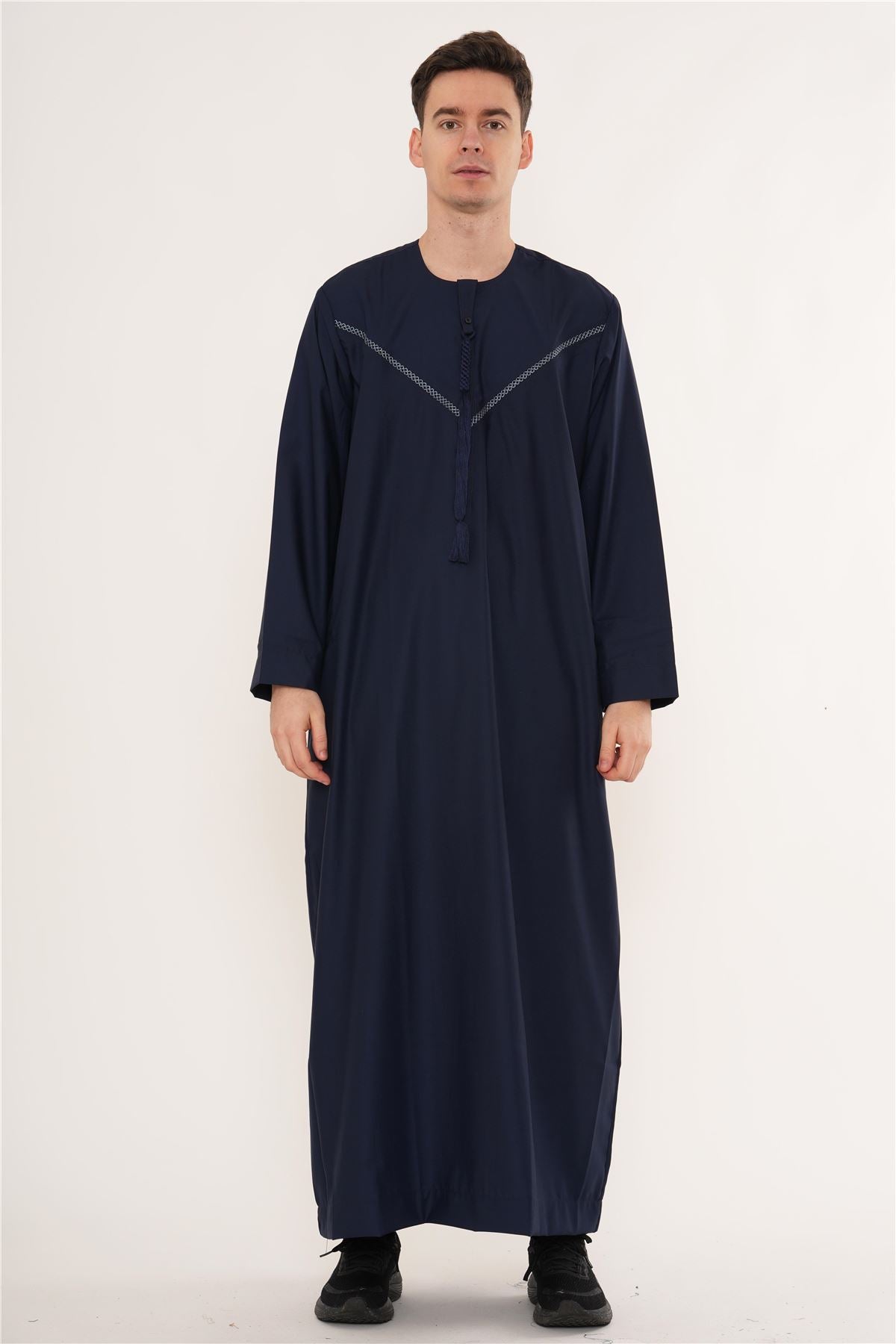 HM10 - Men's  Emirati Omani Zipped Embroidery Thobe