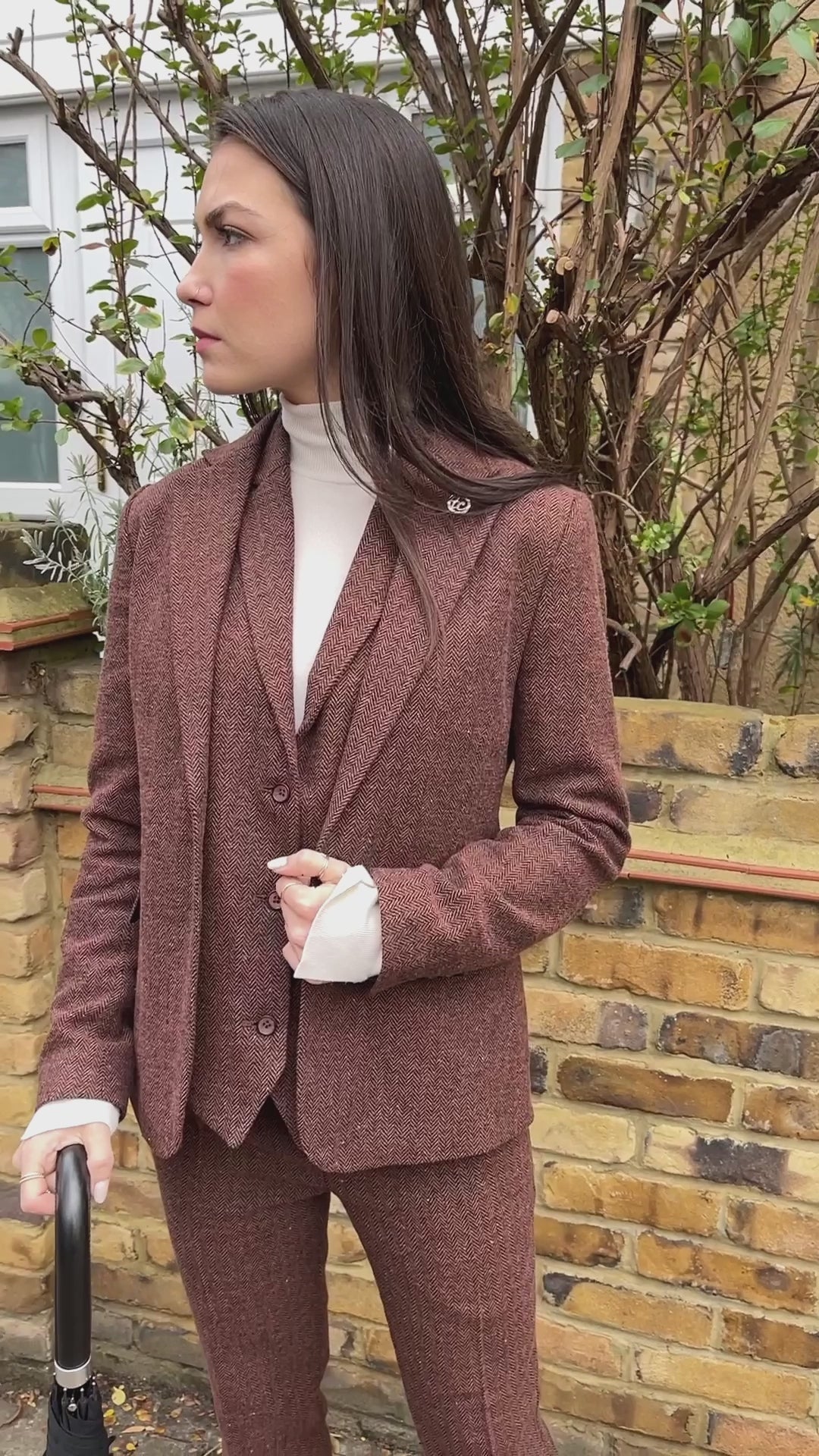 Load video: Ladies Tweed Suit Blazer Trousers Waistcoat Herringbone Wool Vintage Rust Brown