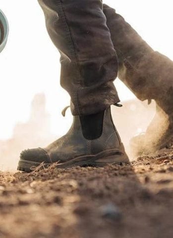 Blundstone steel toe boots