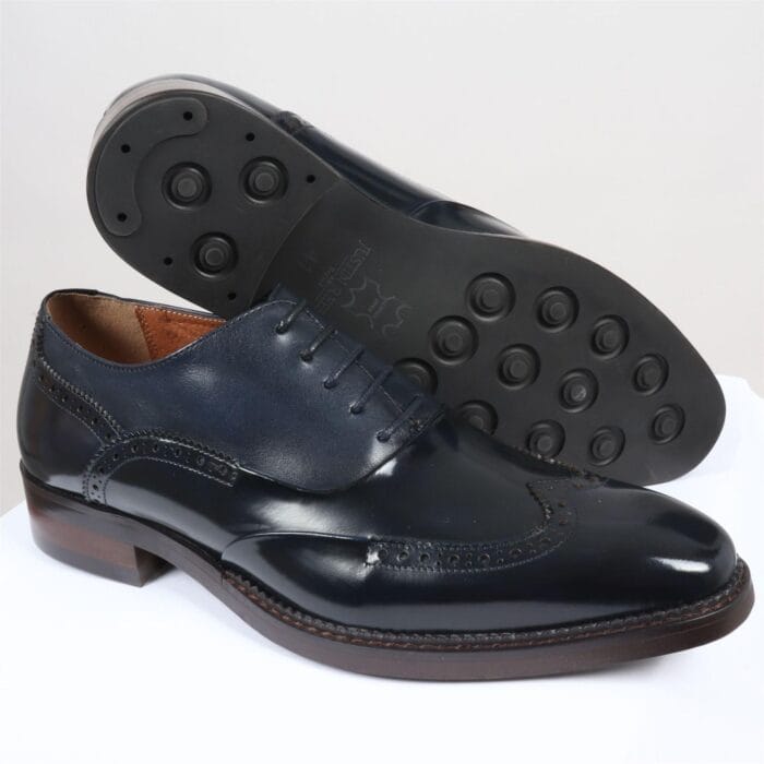 Scarpe da uomo in pelle verniciata blu navy con lacci, stile brogue, eleganti e formali - Knighthood Store