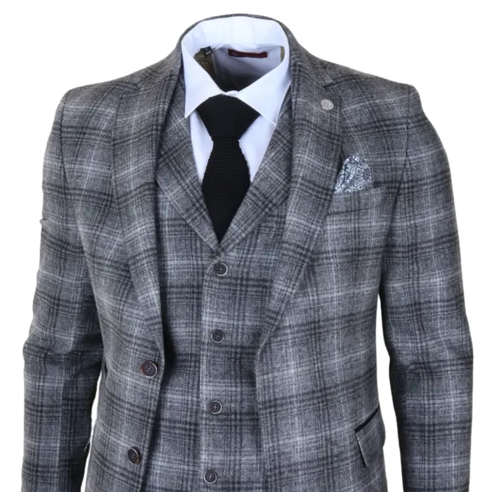 TP-30 - Men's Grey Tweed Check 3 Piece Suit - Image 4